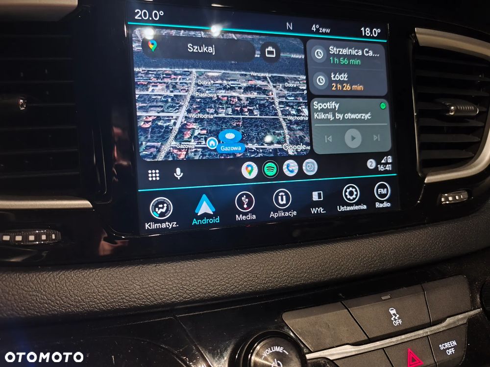 Chrysler Pacifica - 9