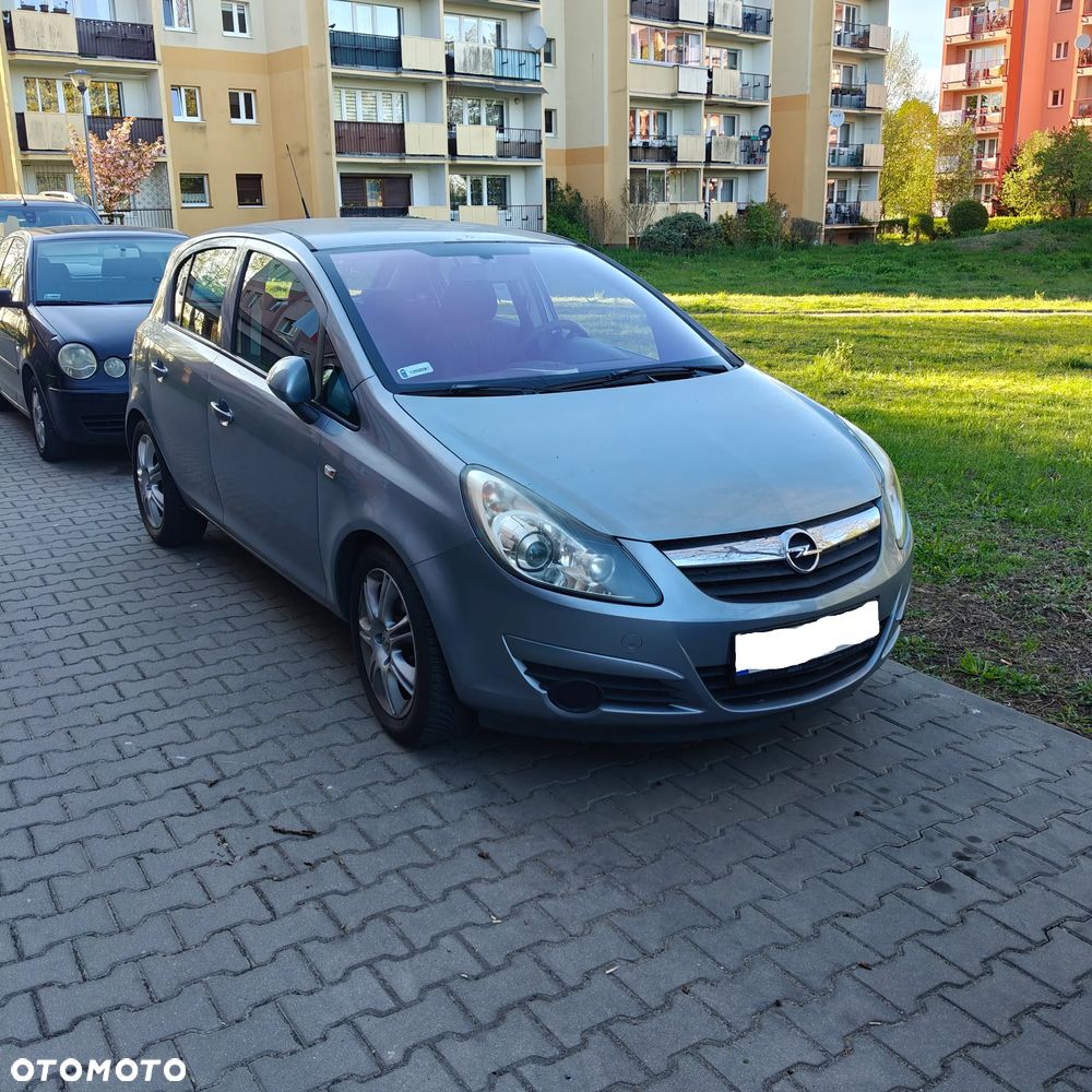 Opel Corsa 1.2 16V Cosmo - 1