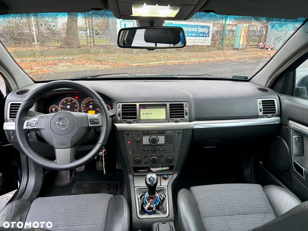 Opel Vectra 1.9 CDTI Cosmo - 18