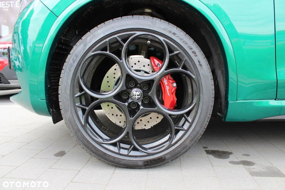 Alfa Romeo Stelvio 2.9 Bi Turbo V6 Quadrifoglio Q4 - 24