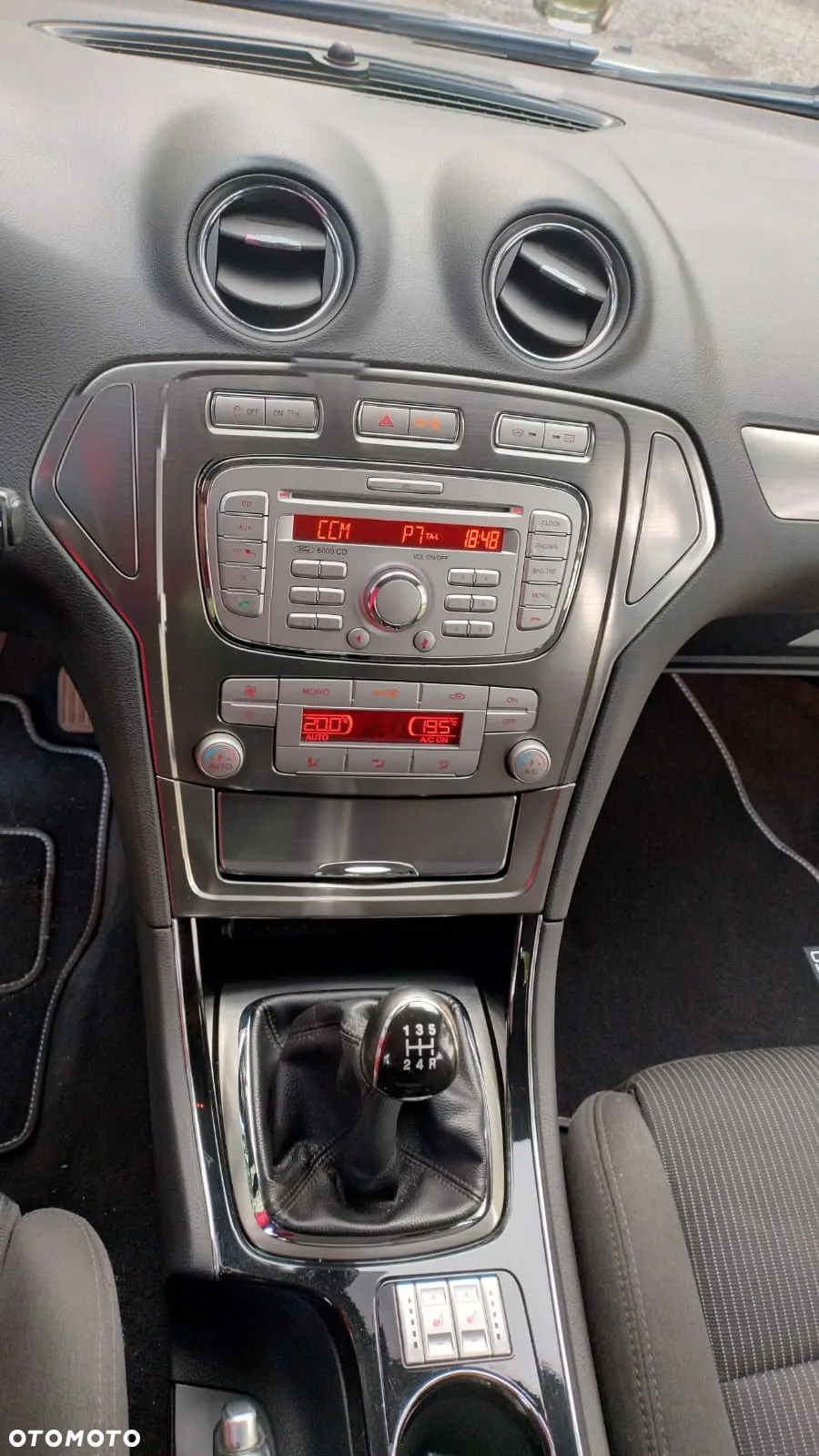 Ford Mondeo 2.0 FF Titanium - 26
