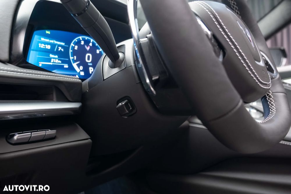 Chevrolet Corvette Stingray 3LT 6.2 V8 Automatik - 25