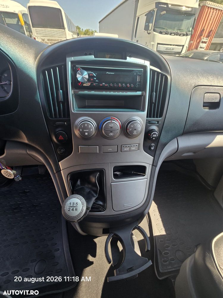 Hyundai H-1 - 11