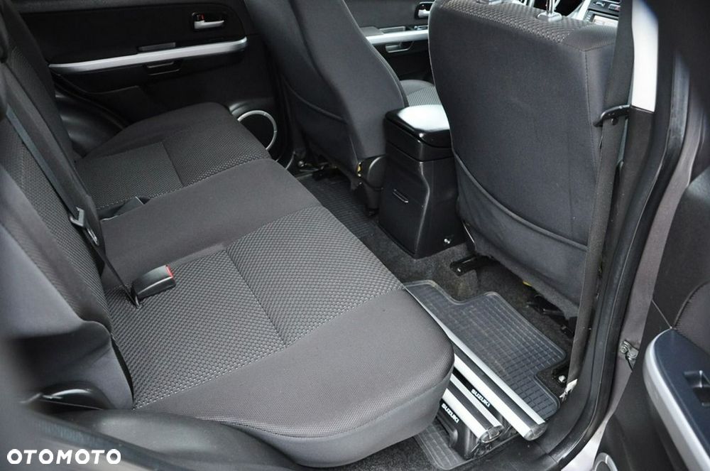 Suzuki Grand Vitara - 27