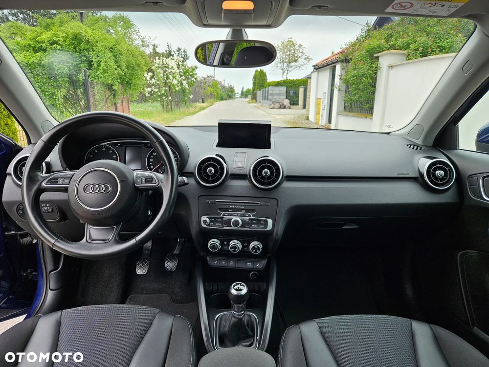 Audi A1 3-drzwiowe 1.4 TFSI - 21