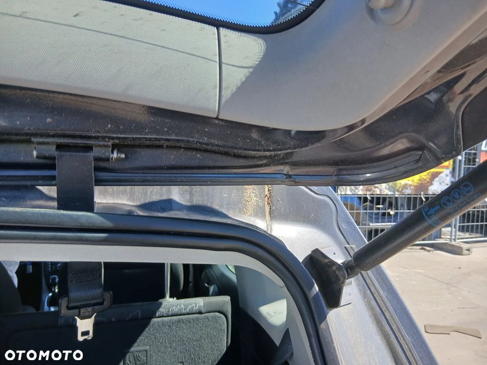 Opel Meriva B Klapa Bagażnika Tył Tylna Kolor Z177 - 4
