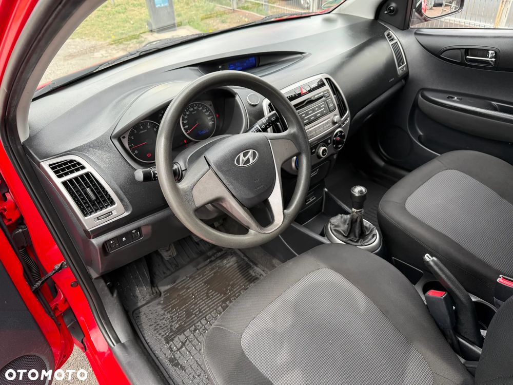 Hyundai i20 1.25 Classic + - 13