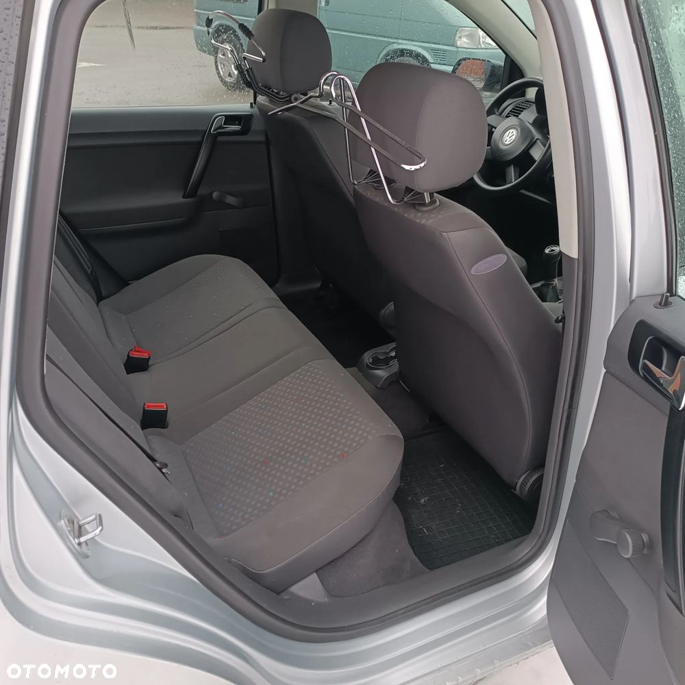 Volkswagen Polo 1.2 Comfortline - 11