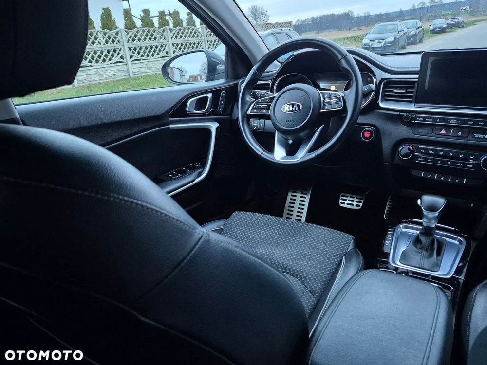 Kia Ceed 1.6 CRDi DCT GT Line - 14