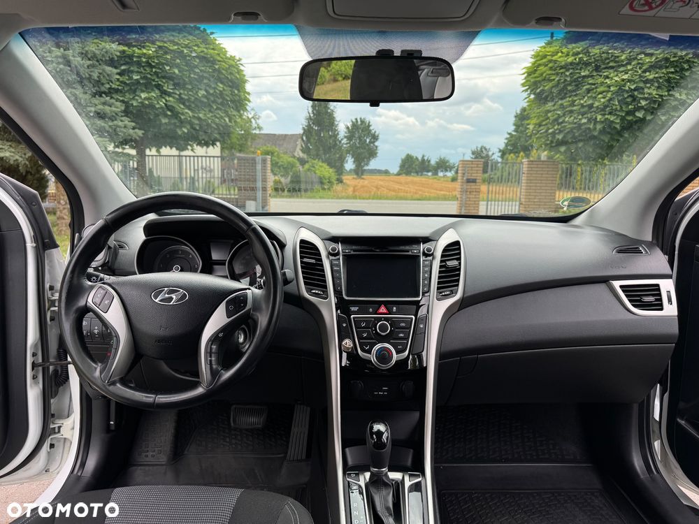 Hyundai i30 1.6 CRDI DCT Premium - 22