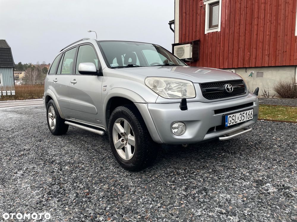 Toyota RAV4 2.0 VVT-i 4x4 - 11