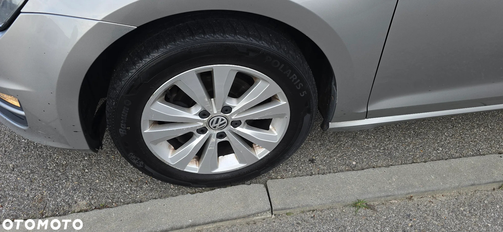 Volkswagen Golf 1.6 TDI BlueMotion Technology Trendline - 28