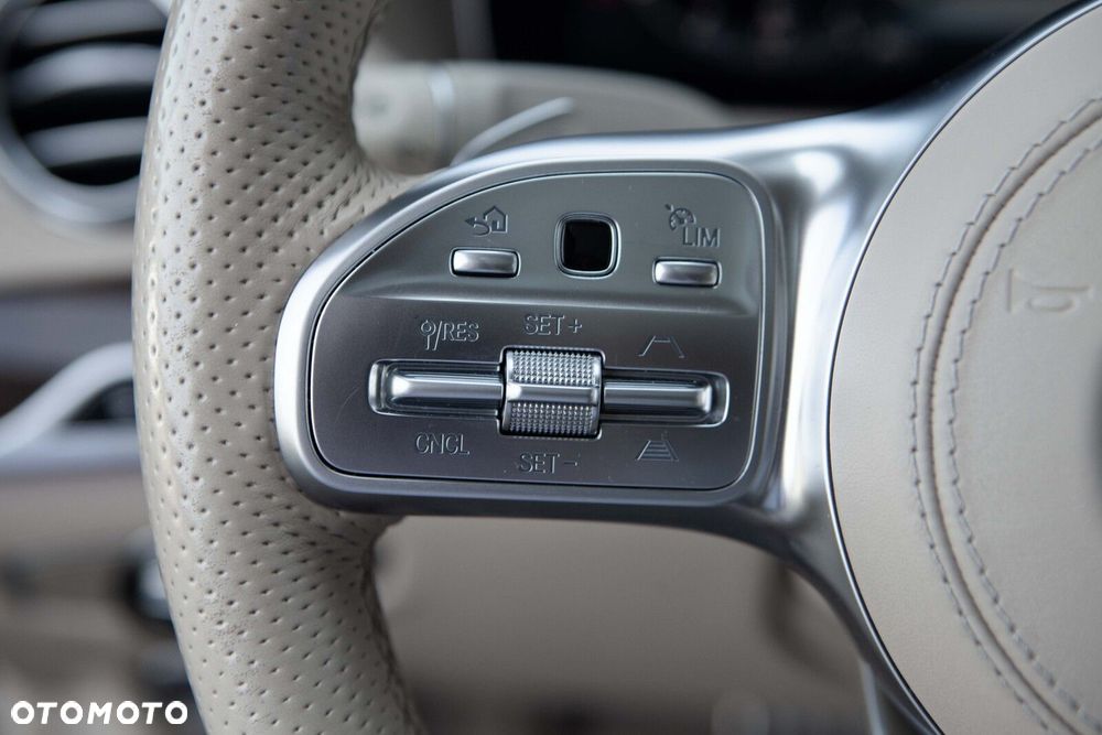 Mercedes-Benz Klasa S 400 d 4-Matic L 9G-TRONIC - 22