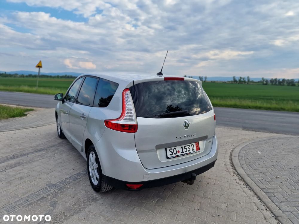 Renault Scenic 1.5dCi TomTom Edition - 13