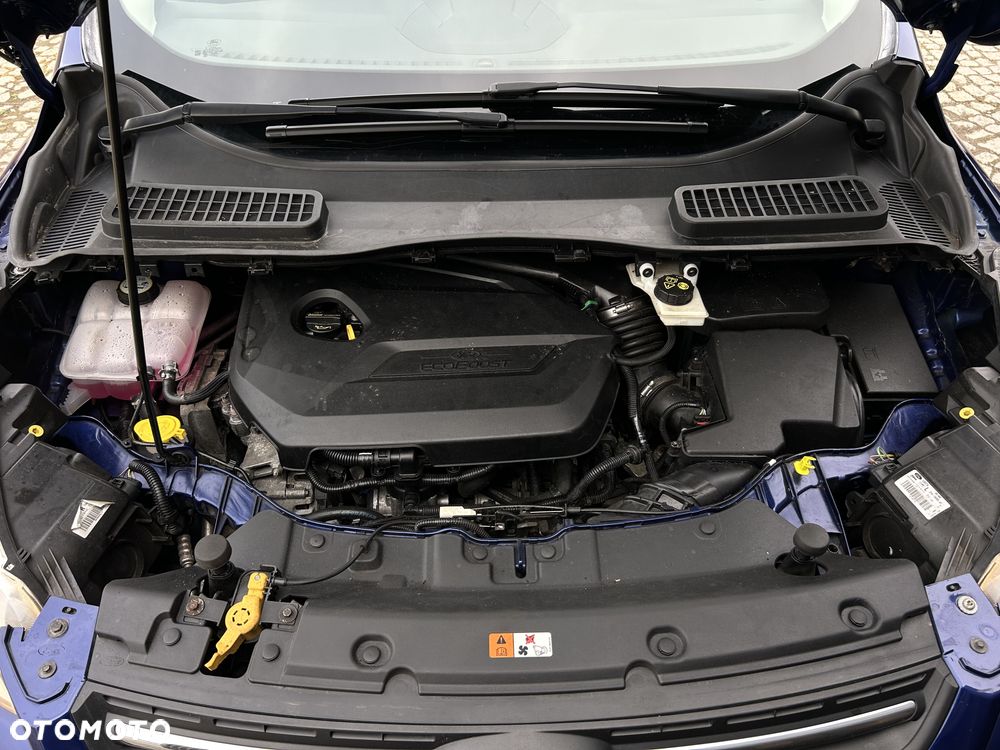 Ford Kuga 1.6 EcoBoost 2x4 SYNC - 32