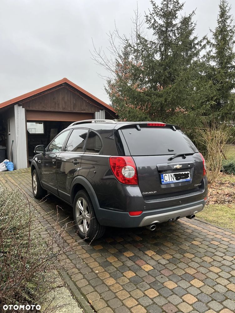 Chevrolet Captiva 2.2 D LS FWD - 3