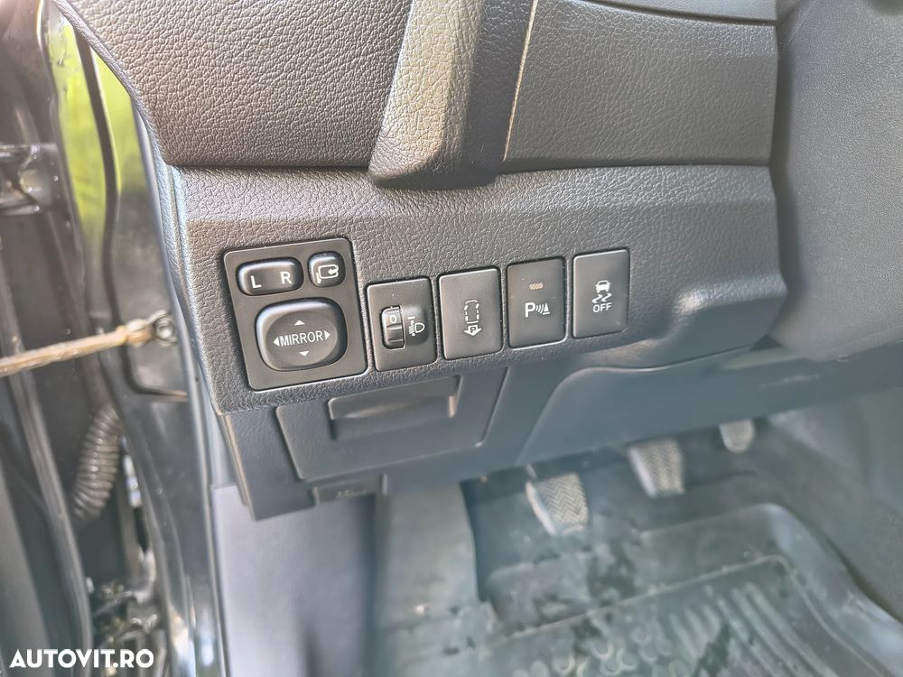 Toyota Auris 1.4 D-4D Comfort - 9