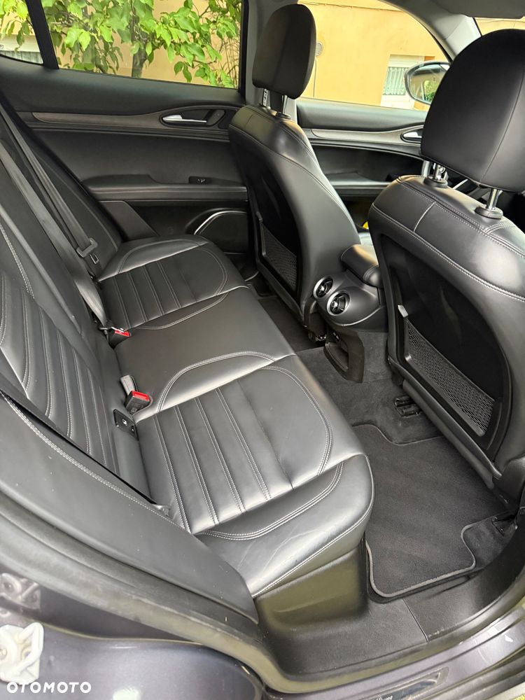 Alfa Romeo Stelvio 2.0 Turbo First Edition Q4 - 13