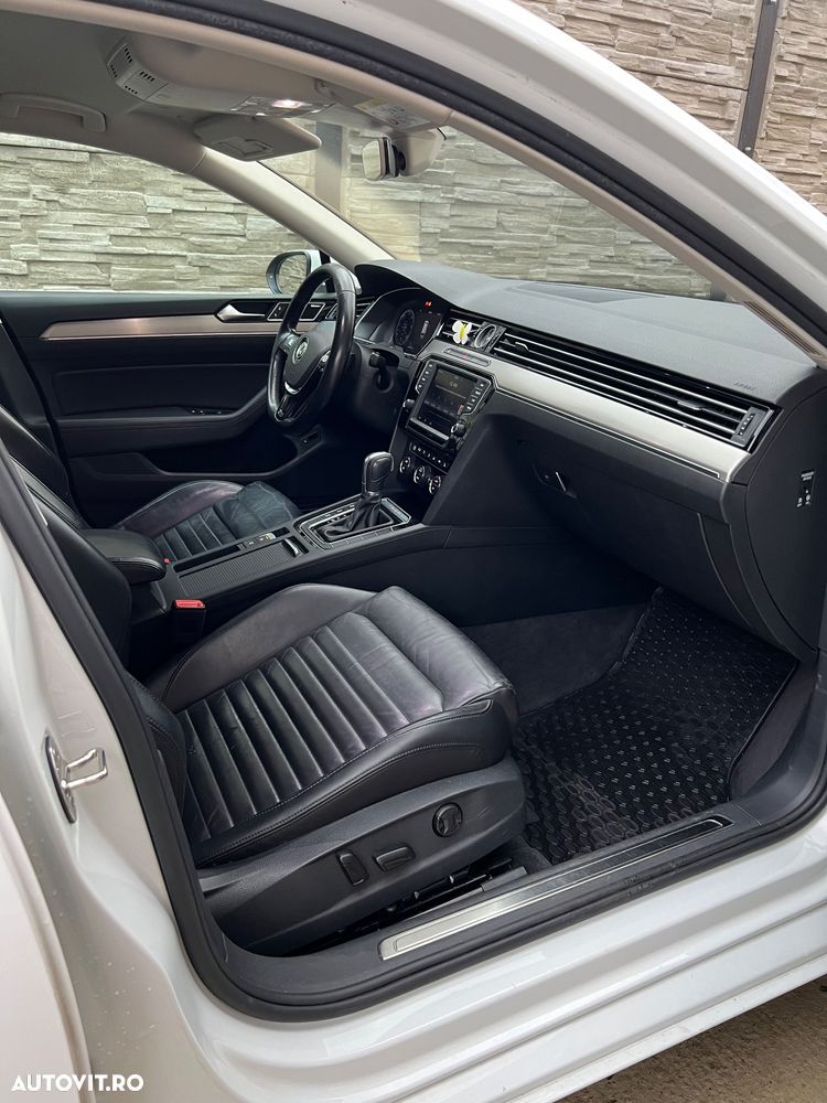 Volkswagen Passat 2.0 TDI SCR 4Motion DDG Highline - 4
