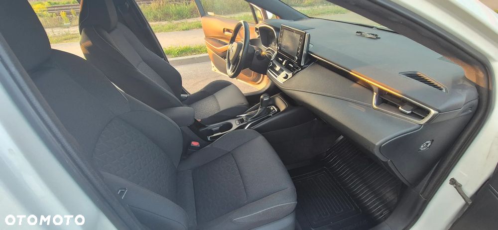 Toyota Corolla 1.8 Hybrid Comfort - 8