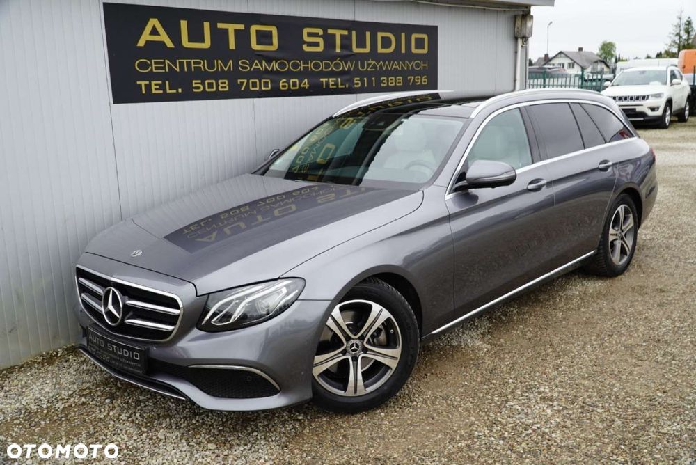 Mercedes-Benz Klasa E 220 d 9G-TRONIC Exclusive - 36