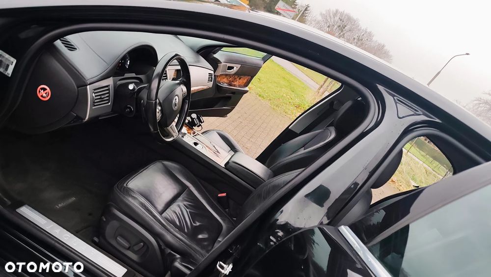 Jaguar XF 2.7 V6 Premium Luxury - 8