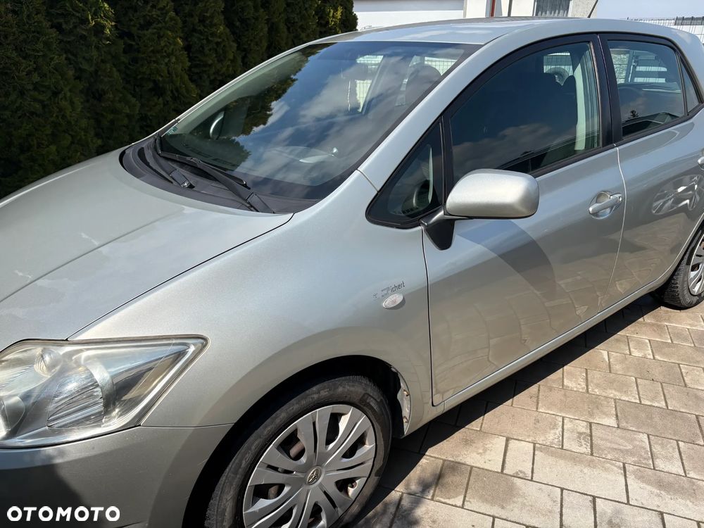 Toyota Auris 1.6 VVT-i Premium - 23