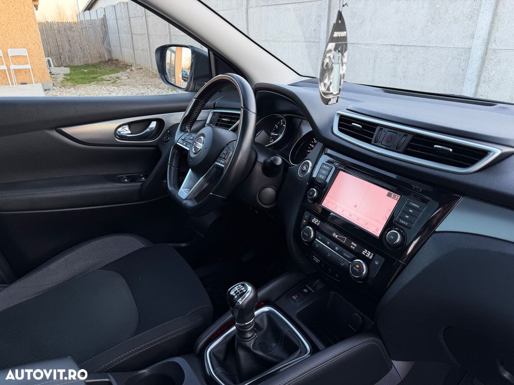 Nissan Qashqai - 11