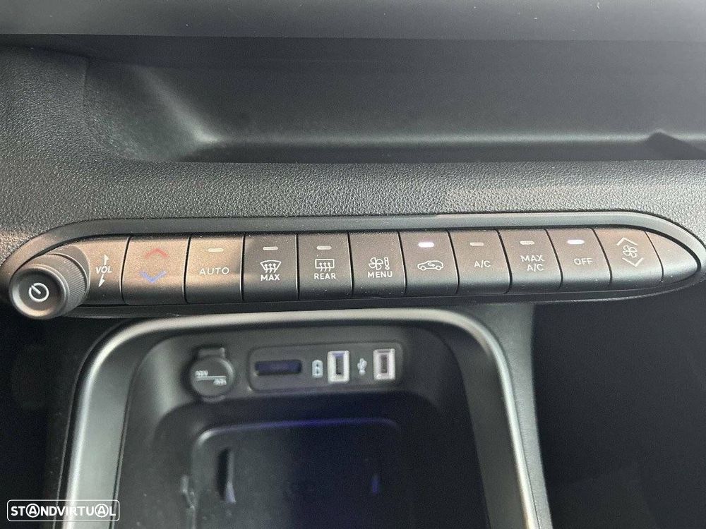 Jeep Avenger 1.2 GSE T3 Summit - 19