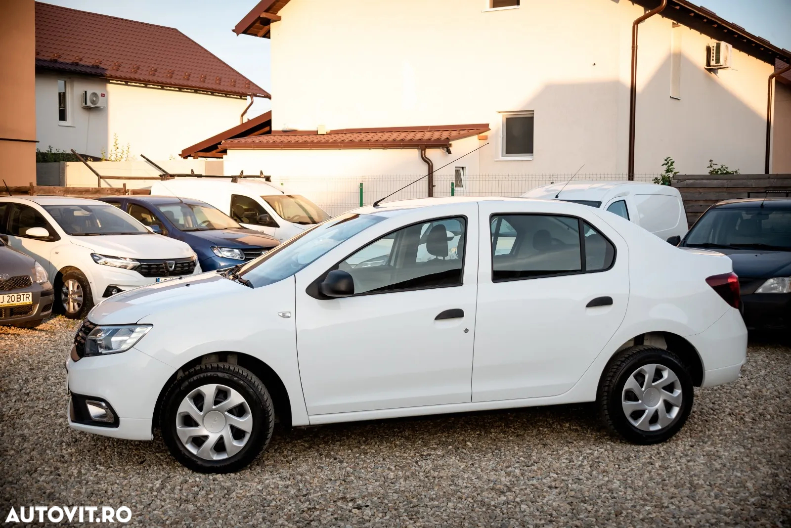 Dacia Logan - 2