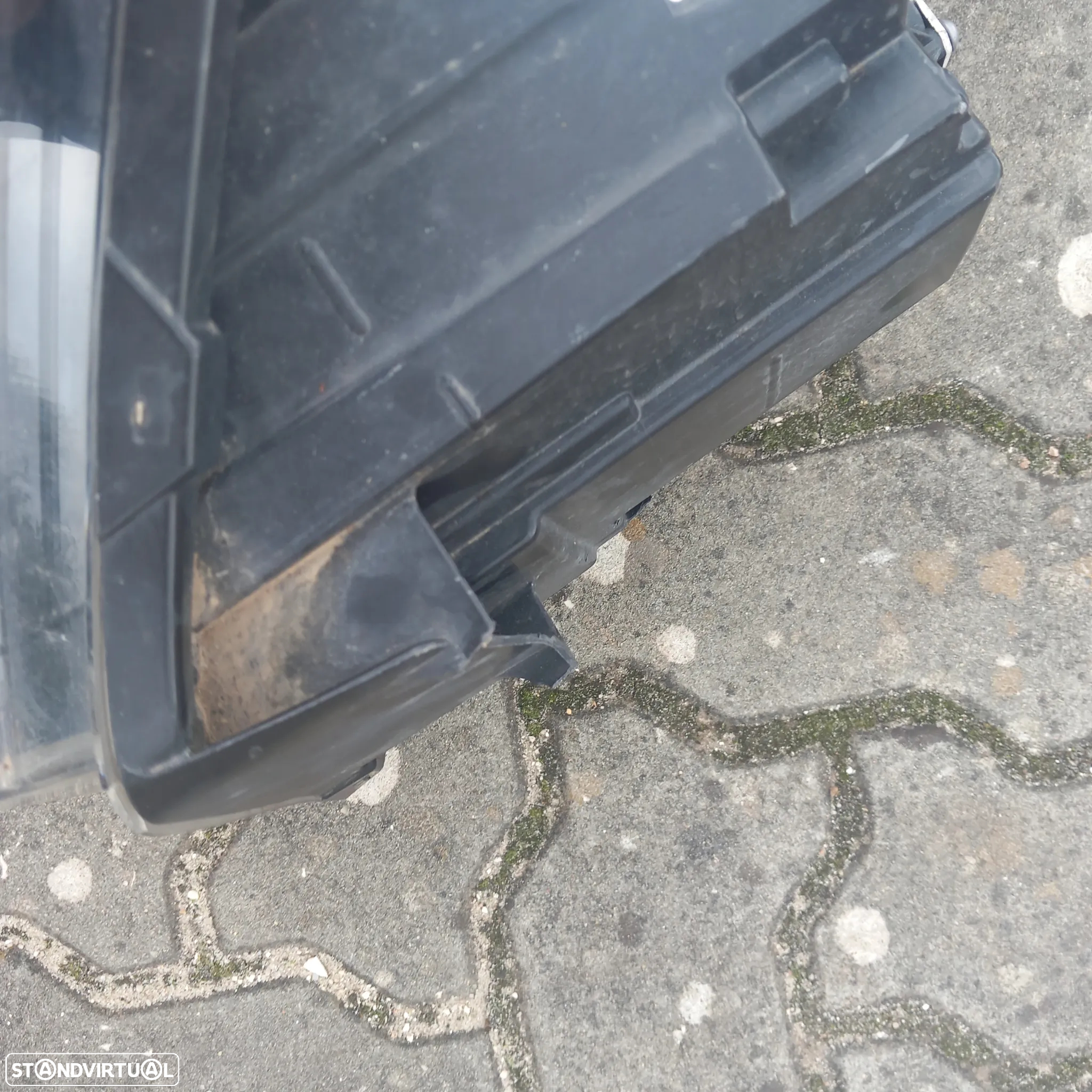 Farol passageiro renault trafic 3. 26010 9054 R - 3