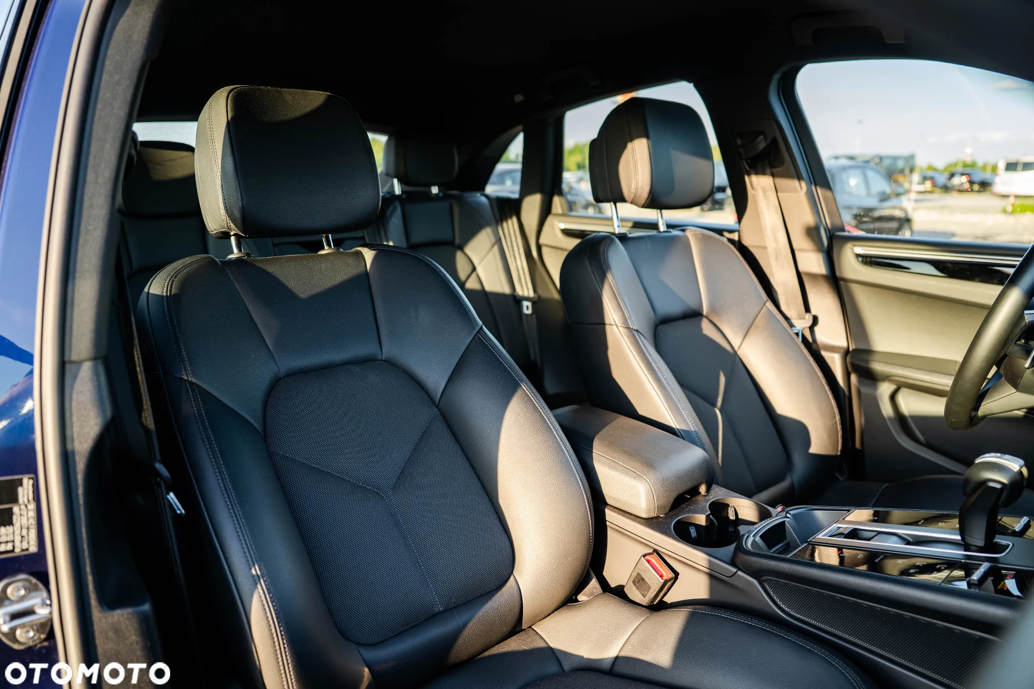Porsche Macan Standard - 25