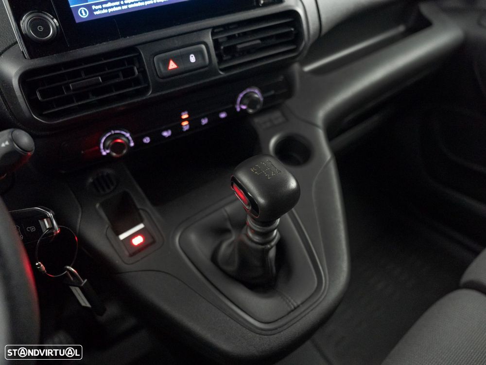 Peugeot Partner 1.5 BlueHDi Premium Standard - 22