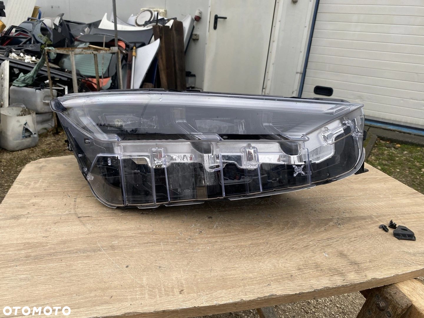 LAMPA PRZEDNIA PRAWA FORD MUSTANG MACH E LJ8B13E014EE - 2