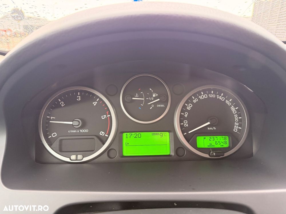 Land Rover Freelander - 13