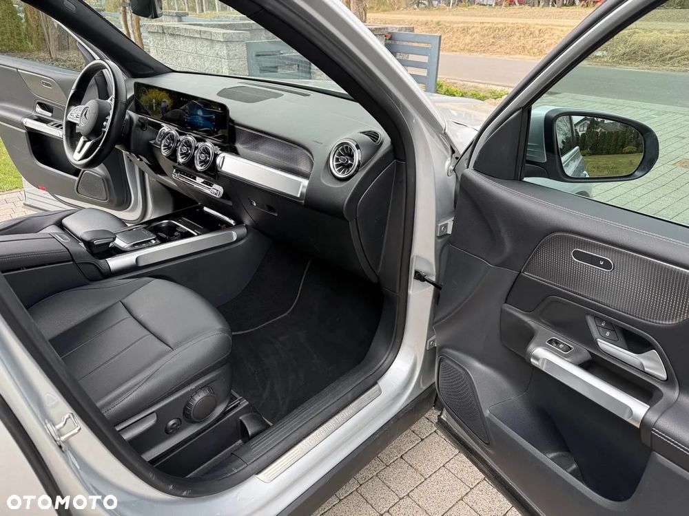Mercedes-Benz GLB 250 8G-DCT Progressive - 20
