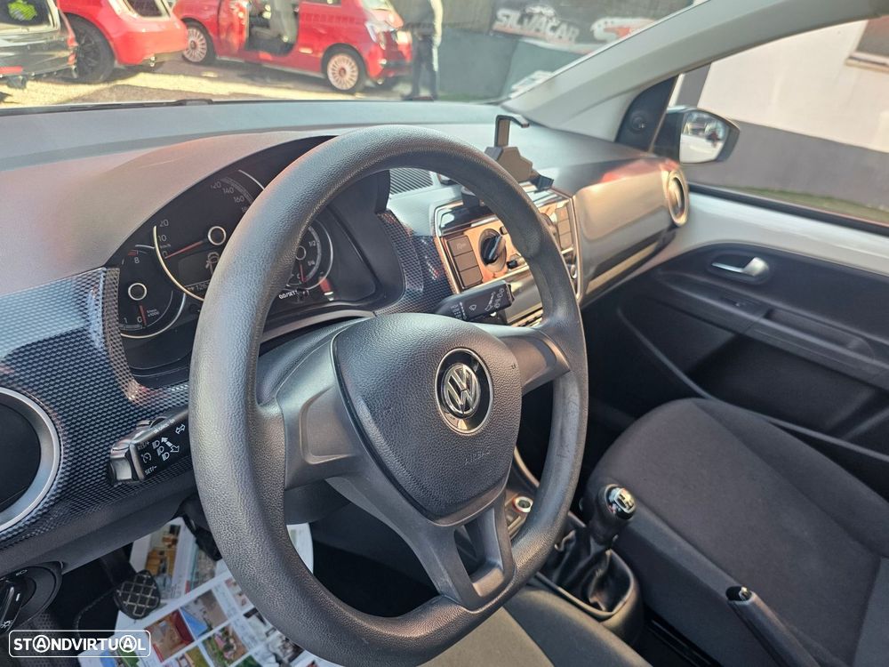 VW Up! - 5