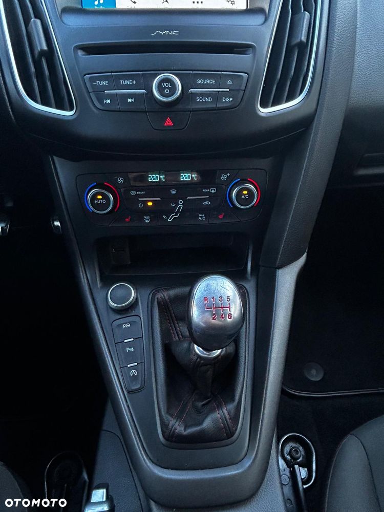 Ford Focus - 6