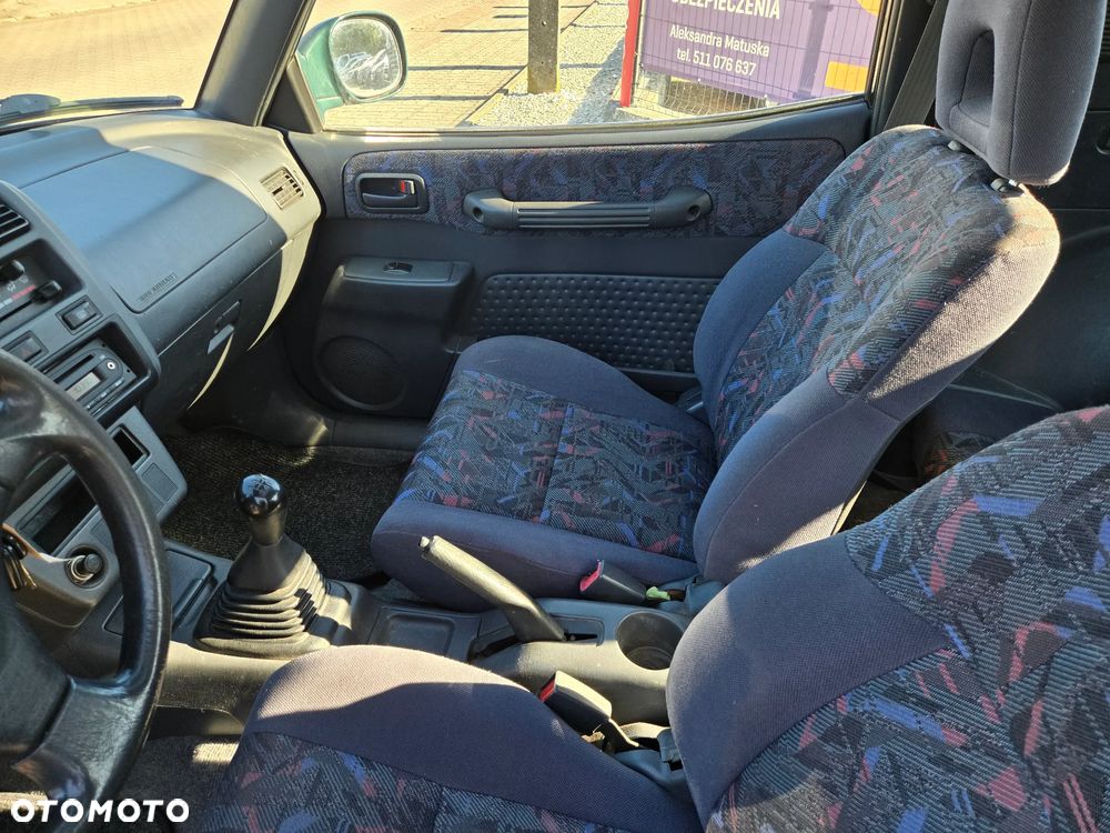 Toyota RAV4 2.0 - 9