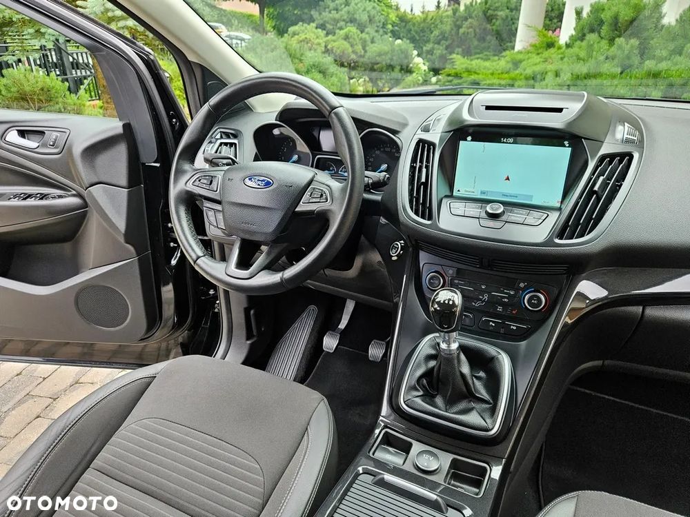 Ford Kuga - 15