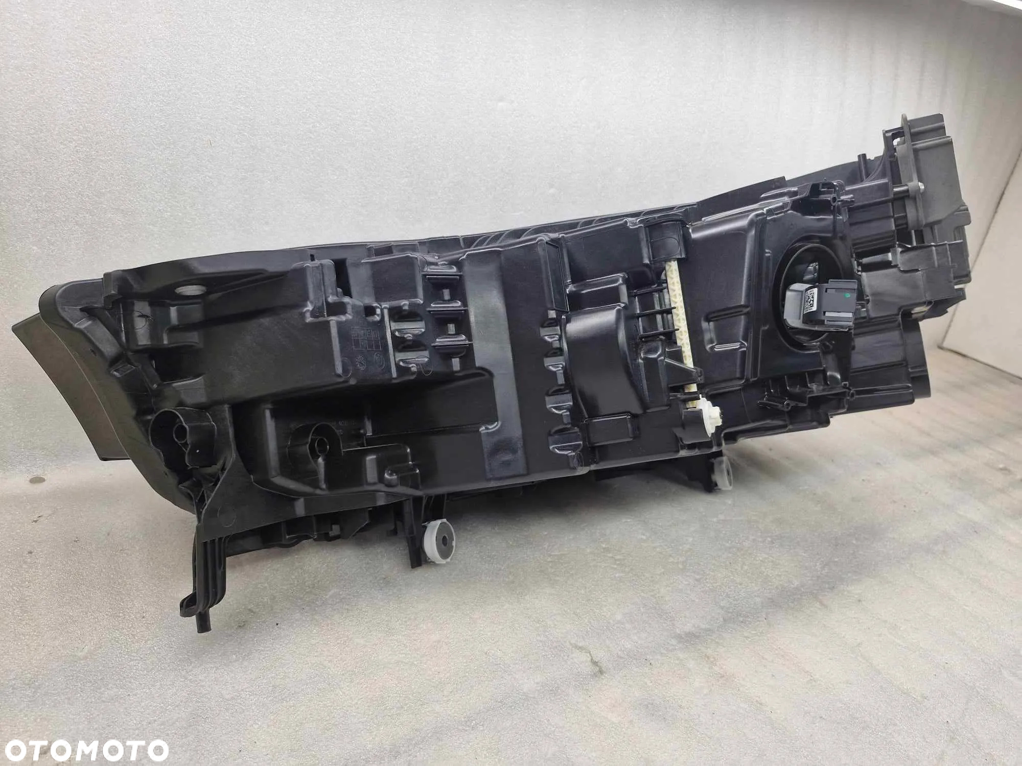 BMW IX I20 M60 FULL LED LAMPA PRAWA PRZÓD 5A3CE92-05 - 7