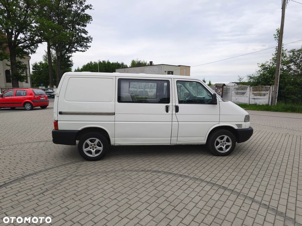Volkswagen Transporter - 11