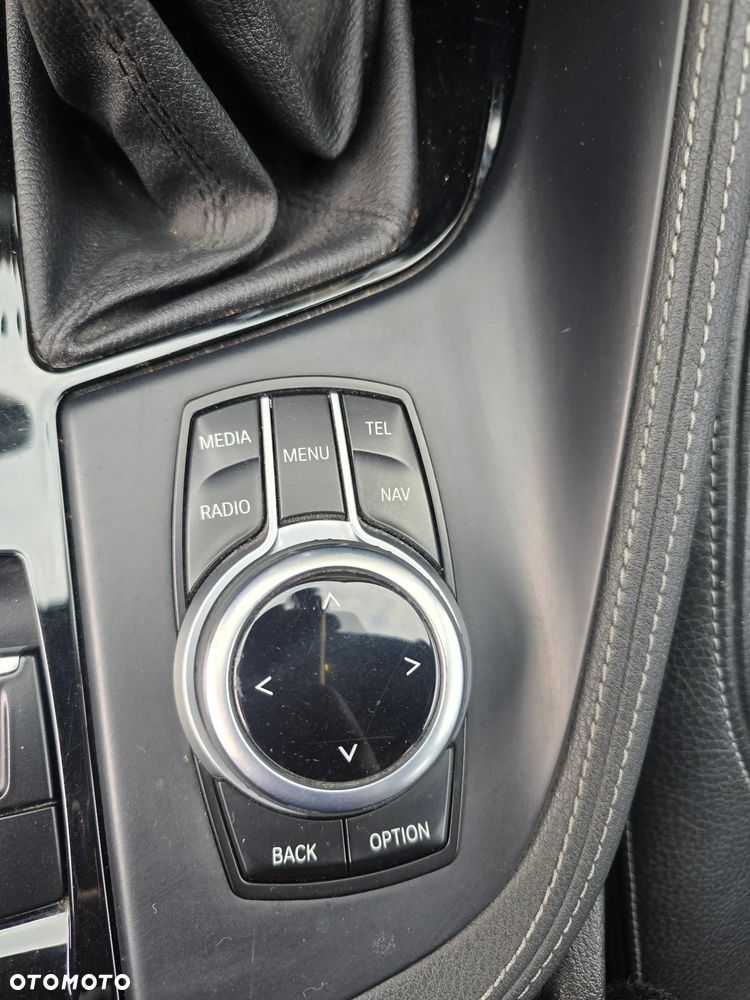 BMW X1 xDrive18d - 23