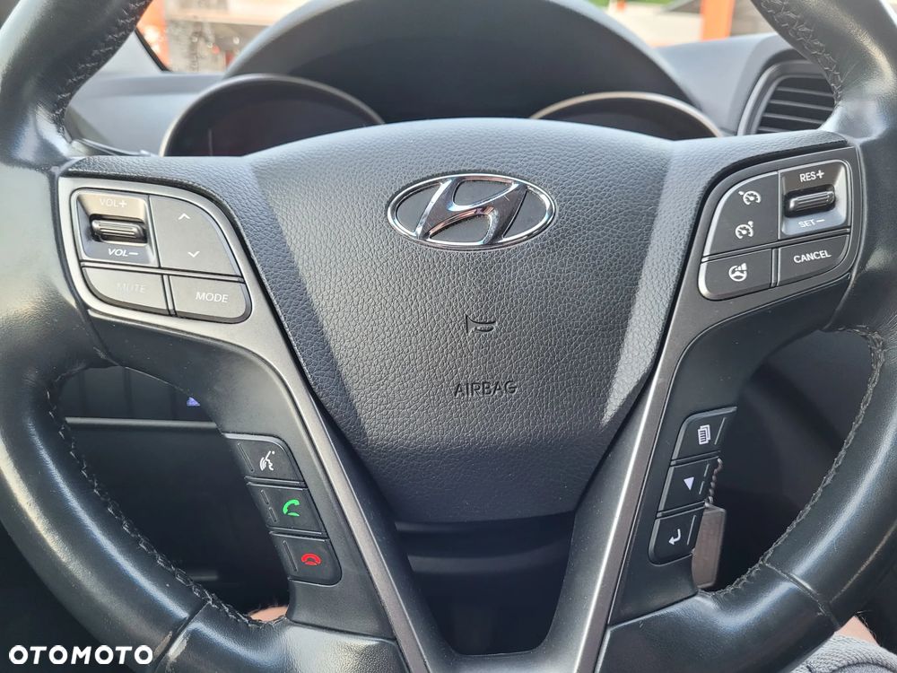 Hyundai Santa Fe 2.2 CRDI Premium - 21