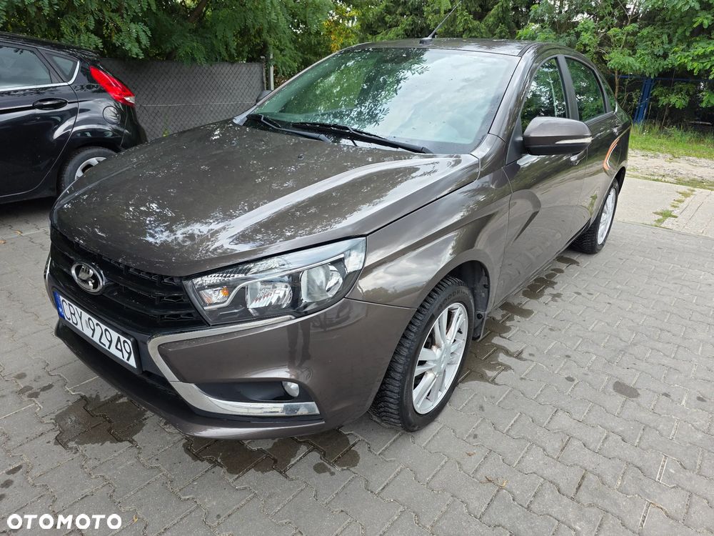 Lada Inny - 4
