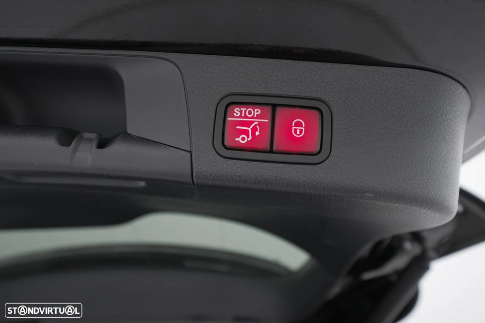 Mercedes-Benz GLB 180 d AMG Line - 33