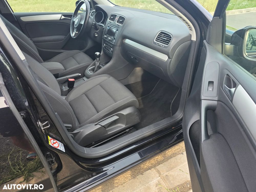 Volkswagen Golf 1.4 TSI Exclusive - 9