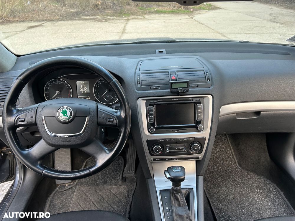 Skoda Octavia 1.6 TDI Drive DSG - 20