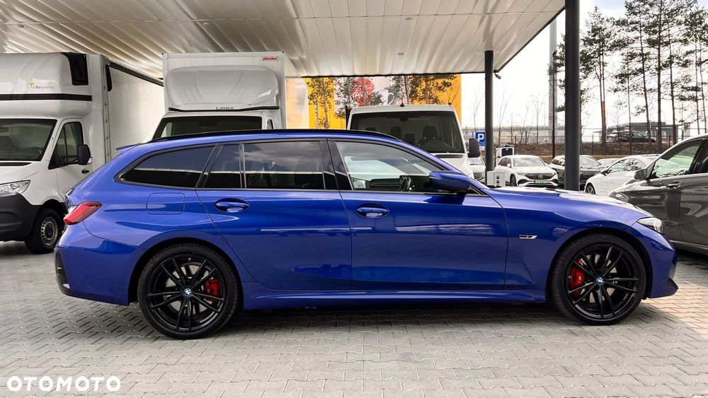 BMW Seria 3 330e PHEV xDrive M Sport - 3