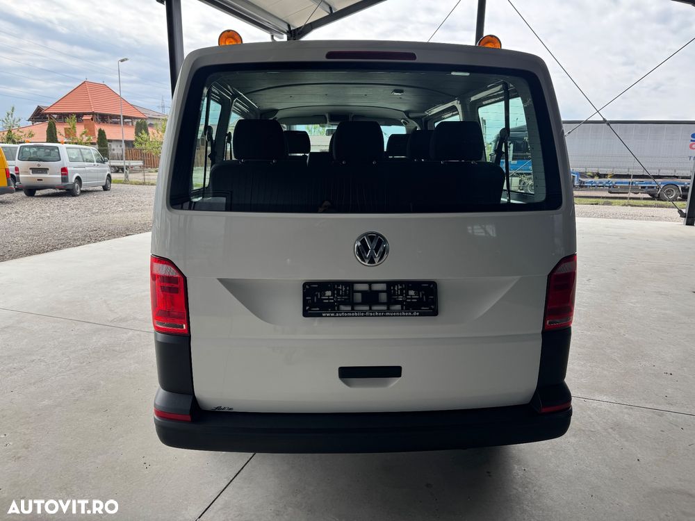 Volkswagen Transporter - 11